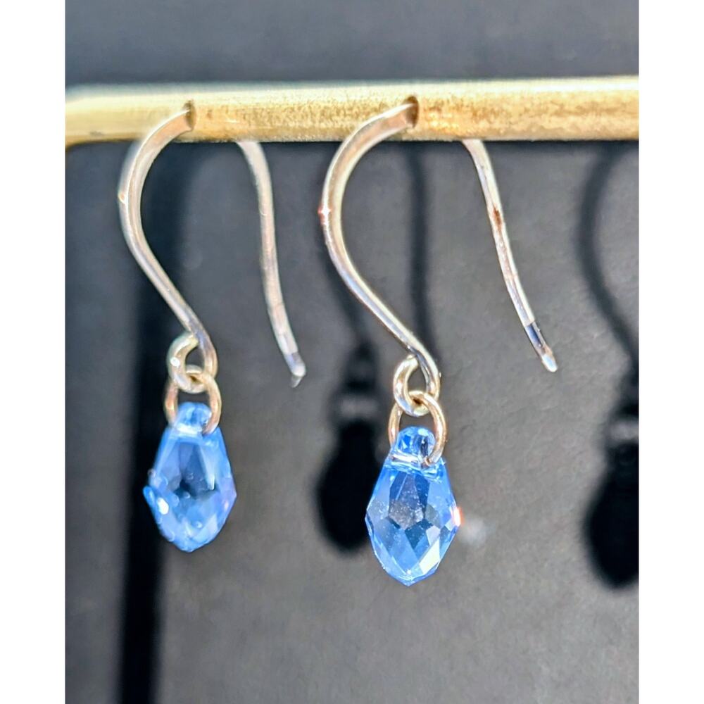 Tested 925 Sterling Silver Blue Briolette Cut Crystal Teardrop Dangle Earrings